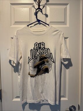 Nike White Short Sleeve Tee with Center Basketball Graphic
